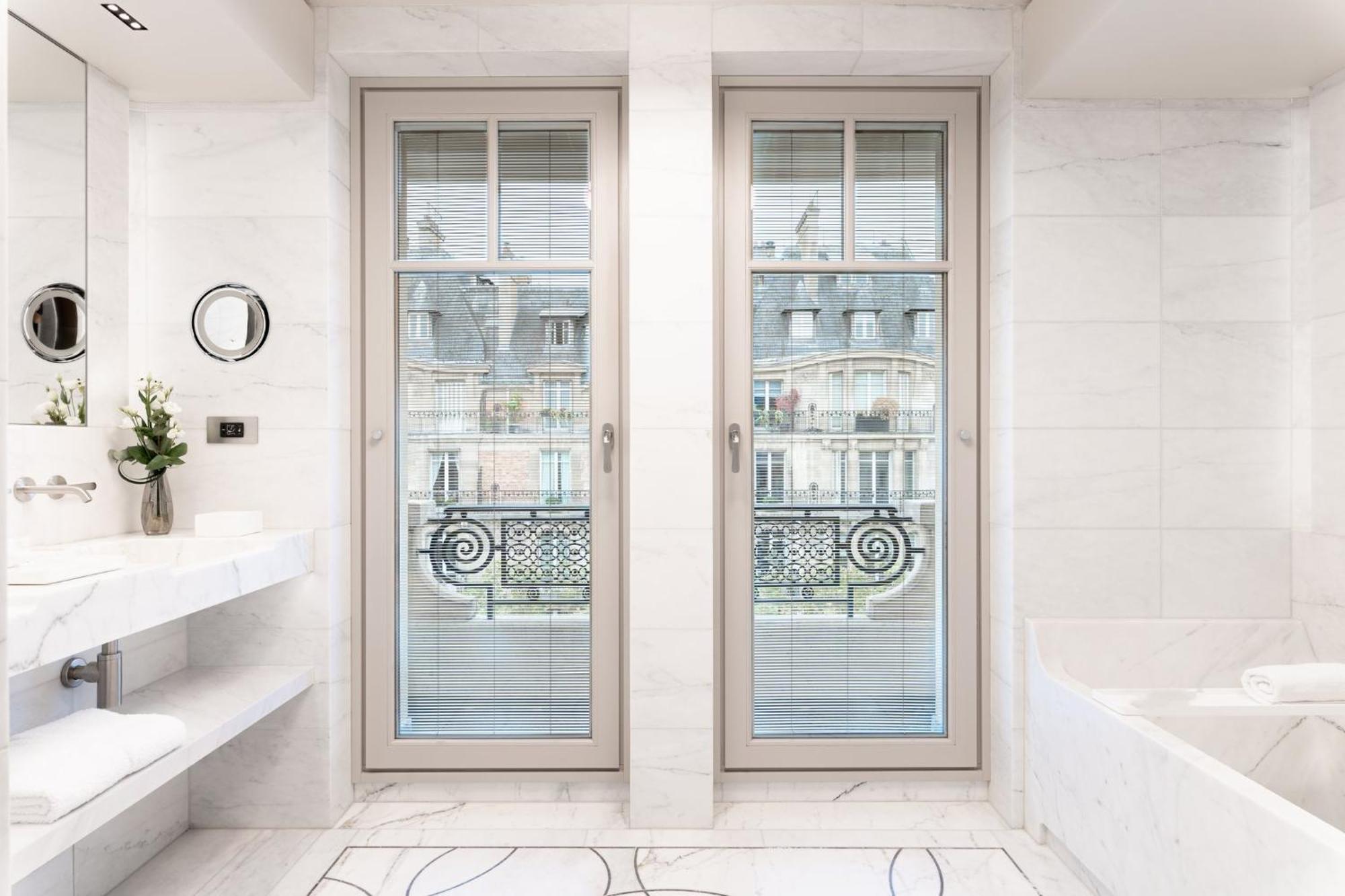 Lutetia 5* Paris